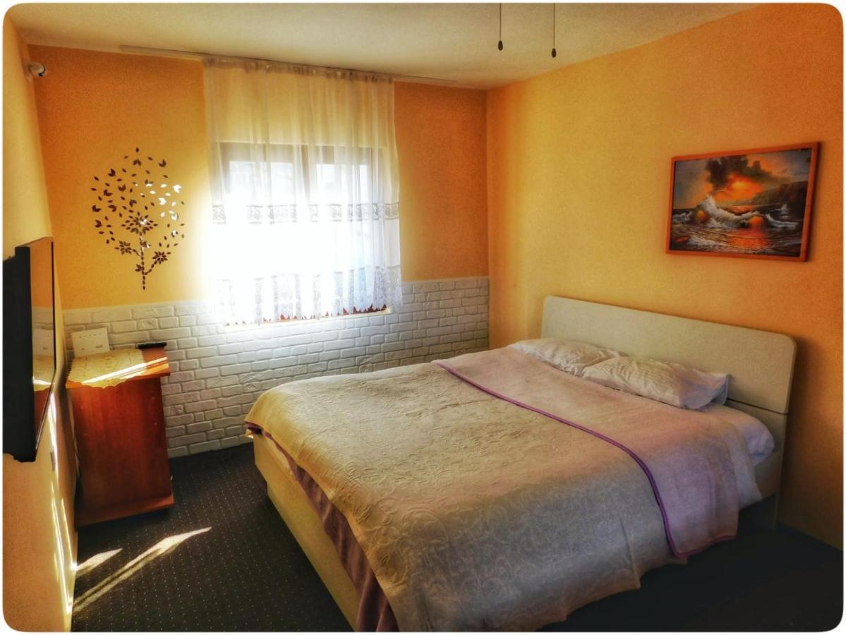 Littlevenice Appartme 50M From Sea Trogir Exterior photo